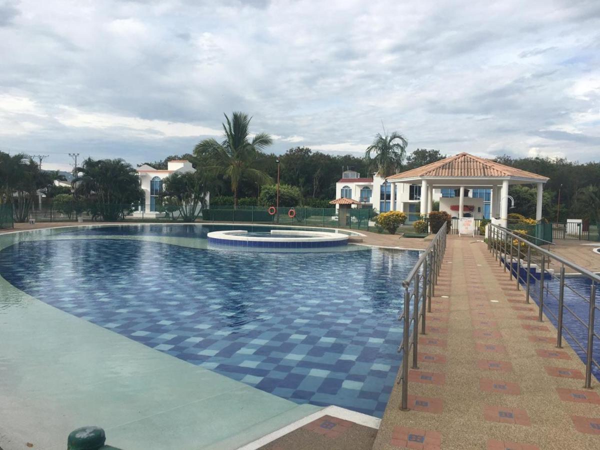 Casa Veraneo Con Piscina Privada Holiday home *