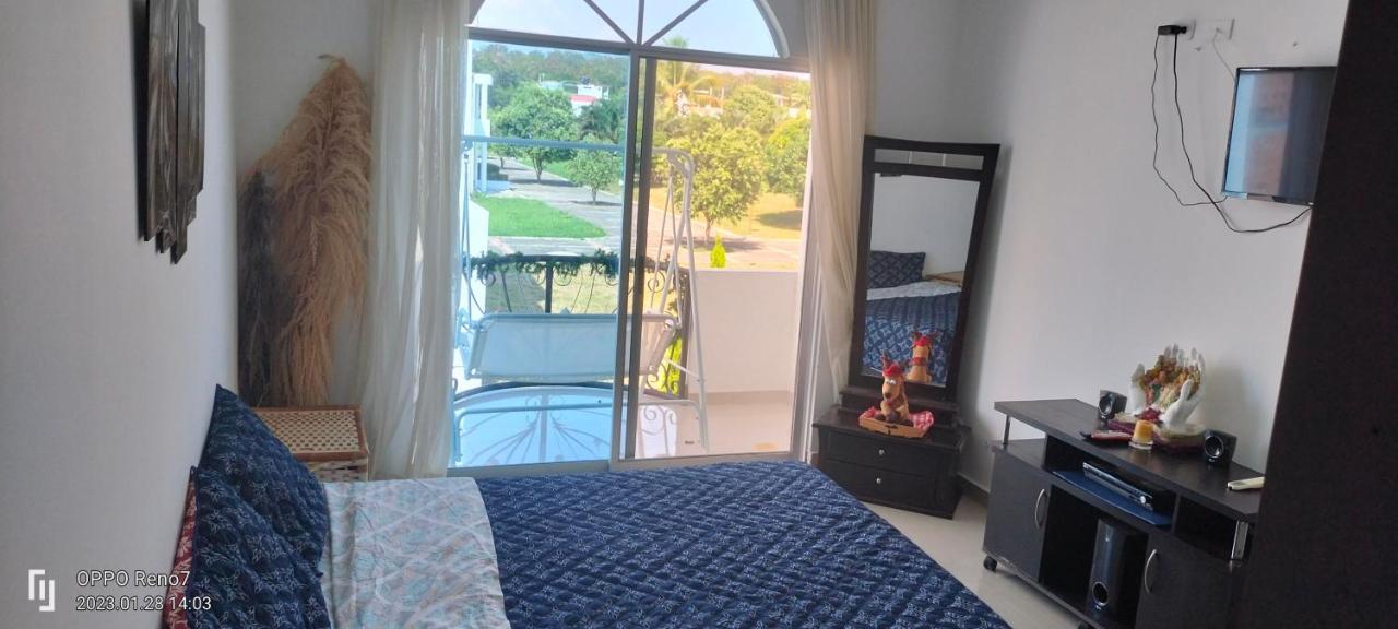 Casa Veraneo Con Piscina Privada Holiday home Flandes